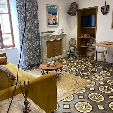 Petit Bijou Casa Madria