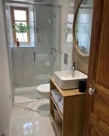 Petit Bijou Casa Madria *