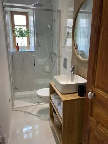 Petit Bijou Casa Madria *